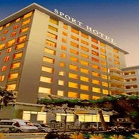 Sport Hotel Hanoi Buitenkant foto